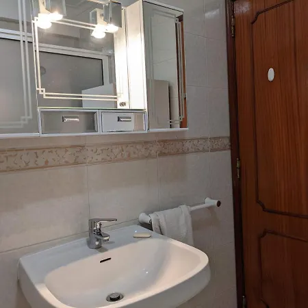 La Em Cima Homestay Sesimbra