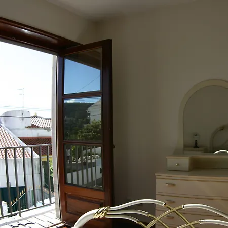 Homestay La Em Cima