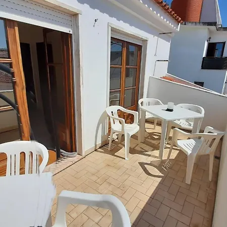 Homestay La Em Cima